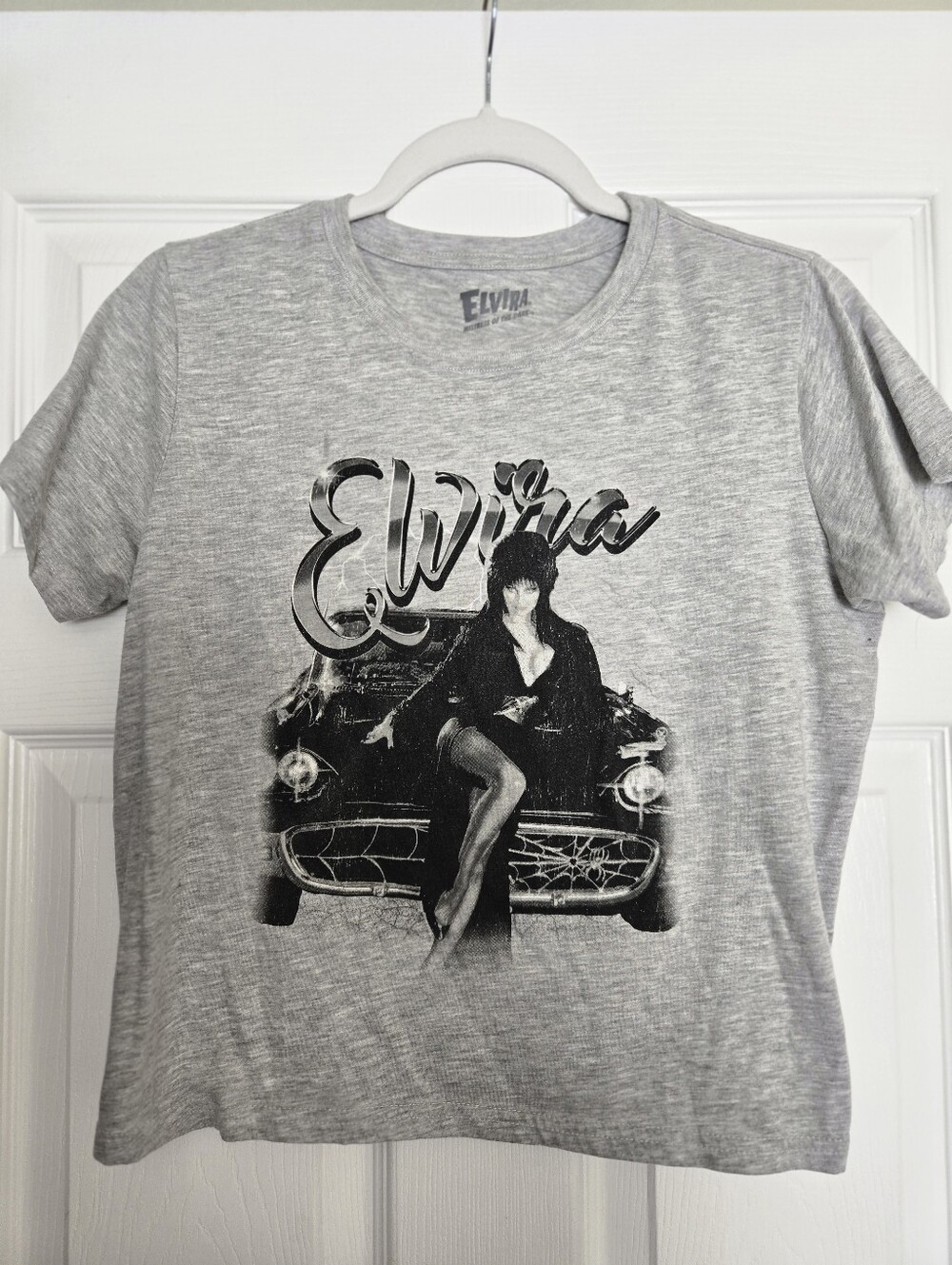 Elvira Mistress of the Dark "Macabre Mobile" Cropped T-shirt